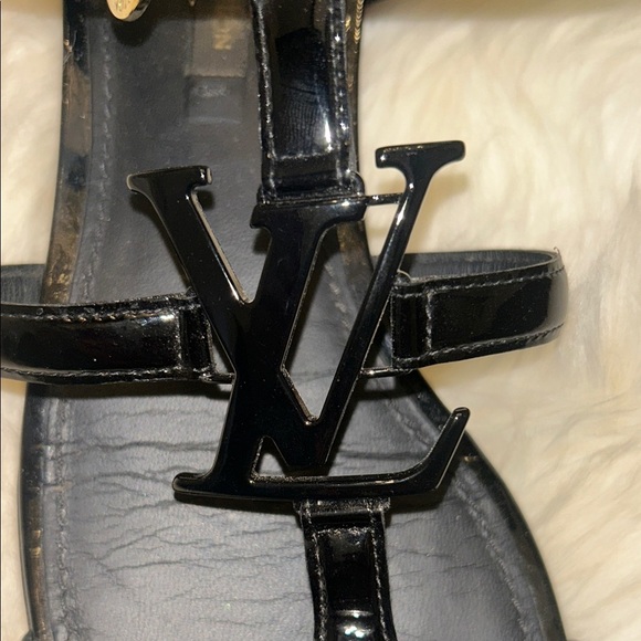 Louis Vuitton Patent Leather Sandals Sz 39 - Picture 8 of 11